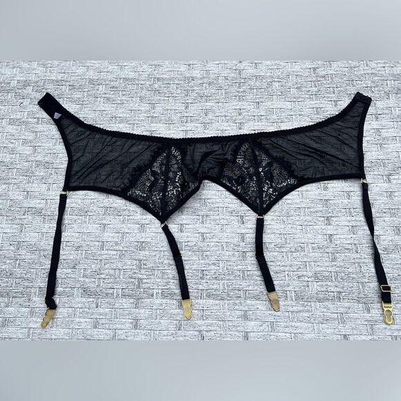 Garter belt, black, lace decorated, 4 suspenders, size Small - Picture 4 of 7